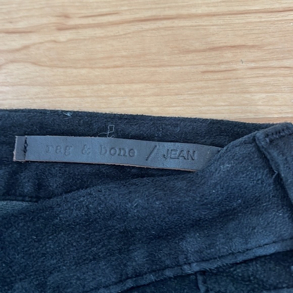Rag and bone skinny jeans size 26. Front jeans blue back black suede - Picture 8 of 8